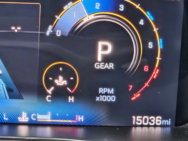 Used 2024 Chevrolet Colorado ZR2 w/ Technology Package AWD/4WD image 12