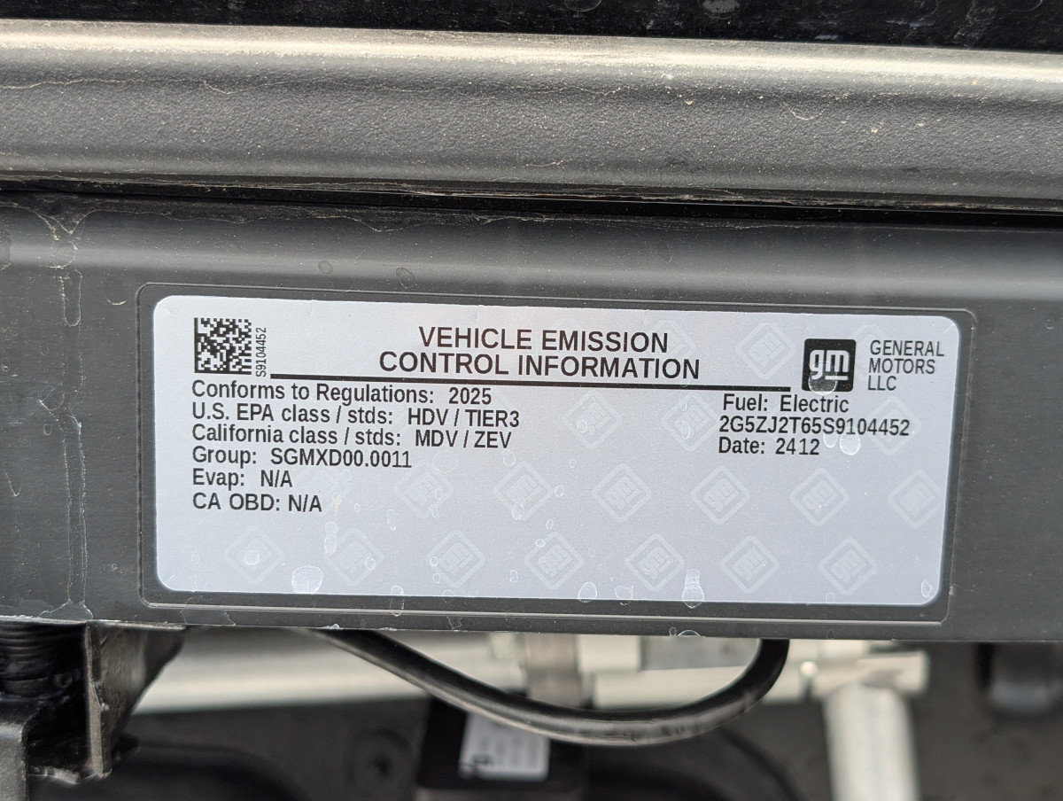 Used 2025 Chevrolet Brightdrop 400 FWD image 32