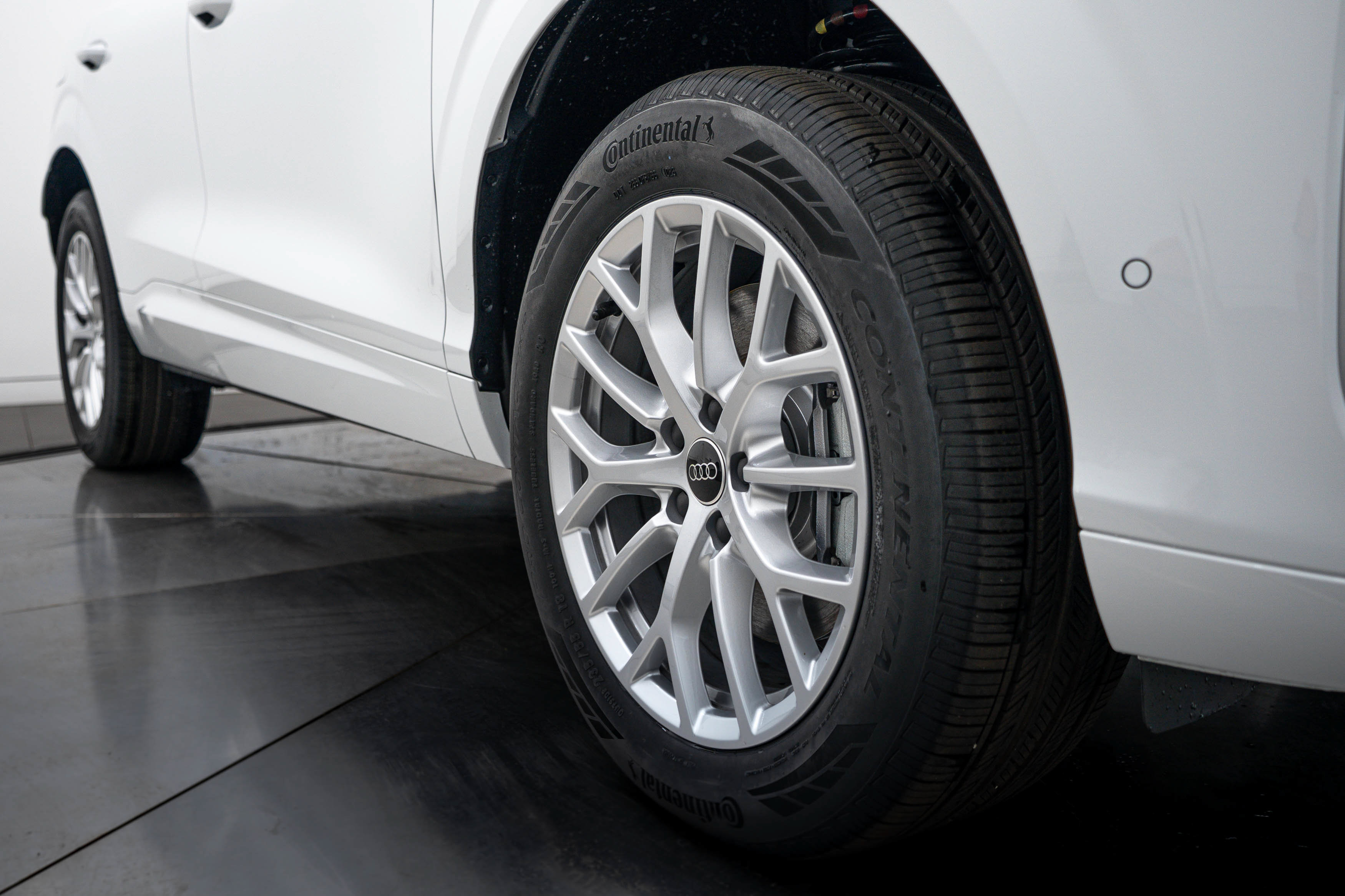New 2026 Audi Q3 quattro 2.0T AWD/4WD image 21