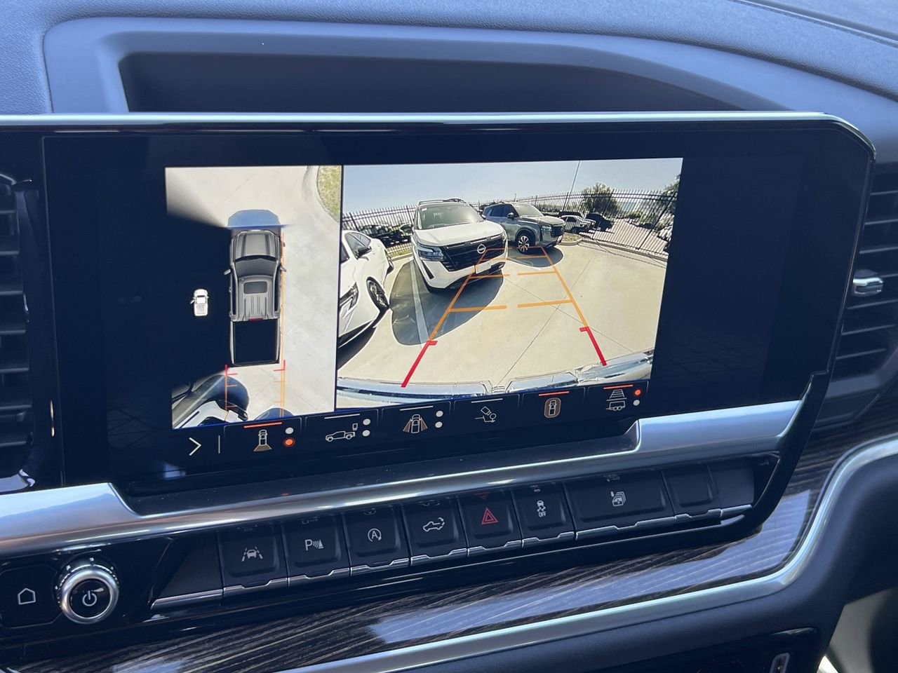 Used 2024 GMC Sierra 1500 Elevation w/ Elevation Premium Package image 18