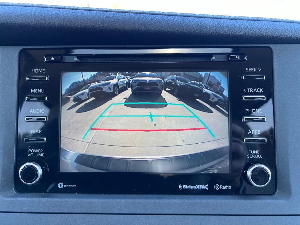 Used 2020 Toyota Sienna XLE w/ XLE Navigation Package image 23