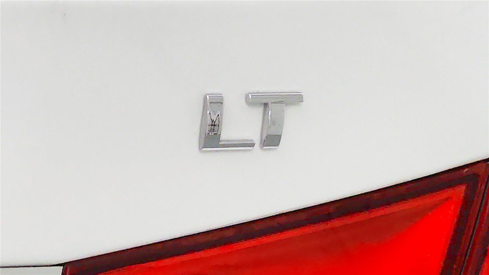 Used 2011 Chevrolet Cruze LT FWD image 21