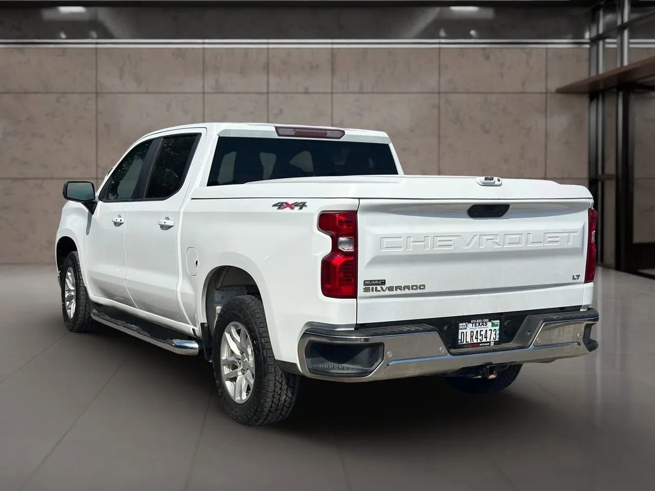 Used 2019 Chevrolet Silverado 1500 LT w/ Convenience Package image 12