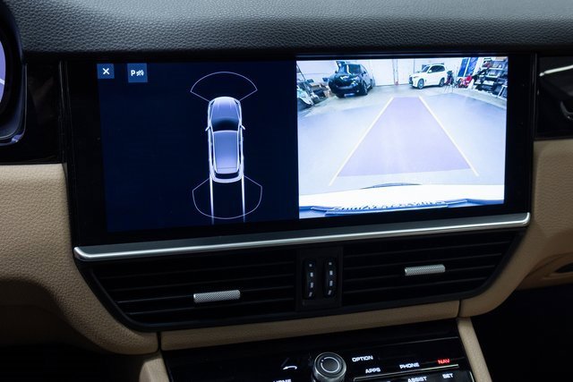 Used 2019 Porsche Cayenne image 17
