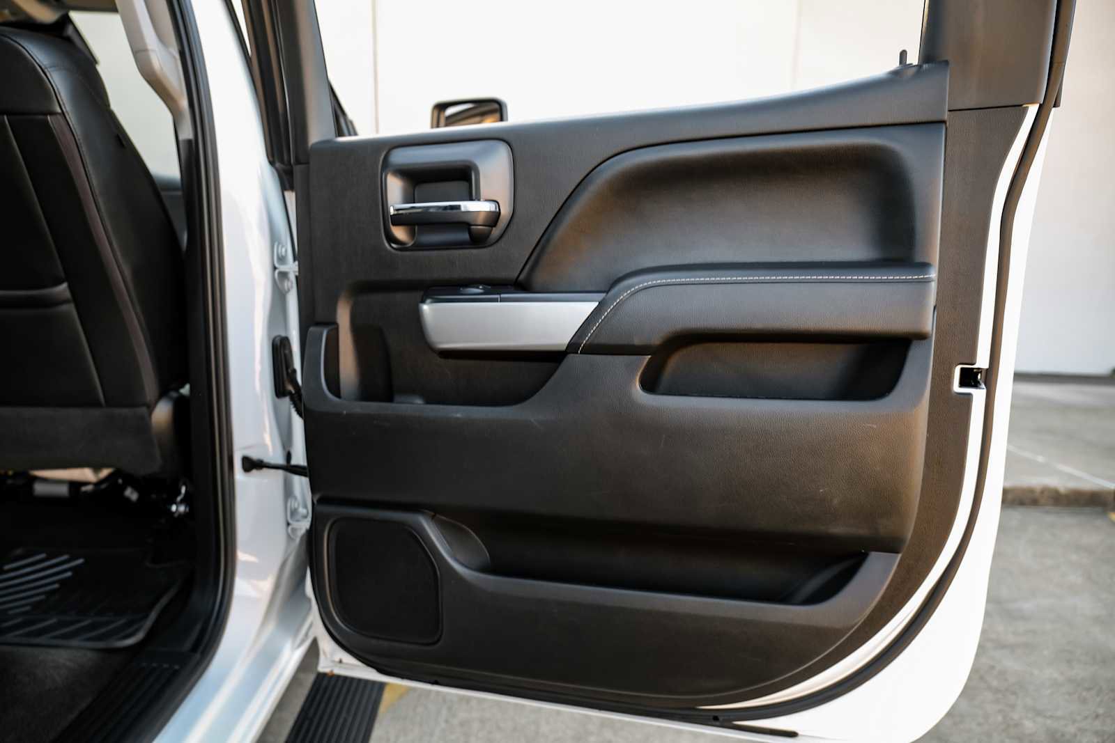 Used 2016 Chevrolet Silverado 3500 LTZ w/ Duramax Plus Package image 51