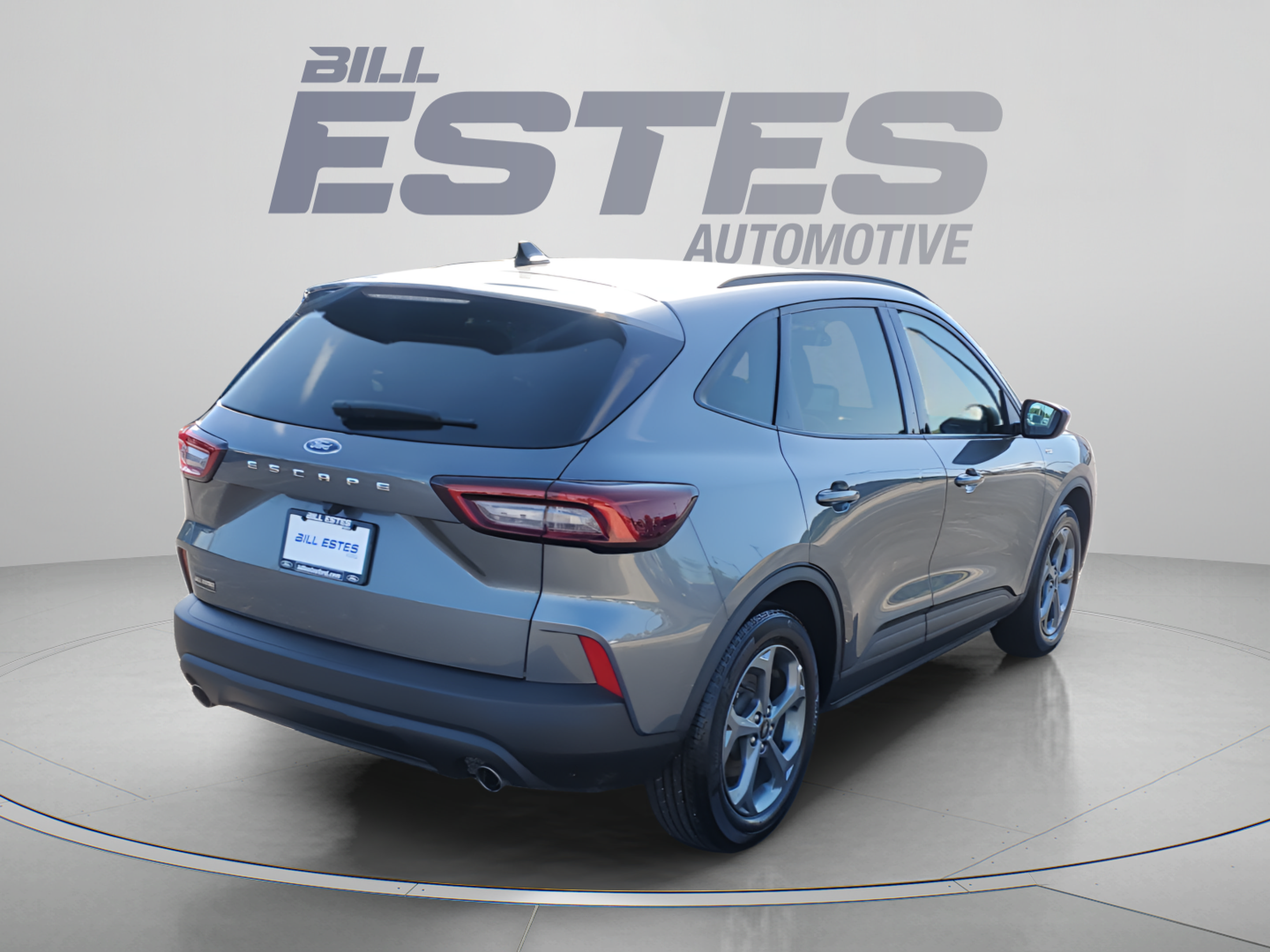 Used 2025 Ford Escape ST-Line FWD image 4