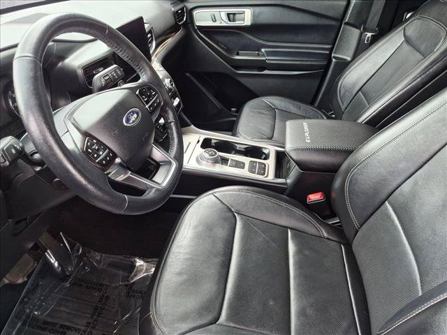 Used 2020 Ford Explorer Limited RWD image 16