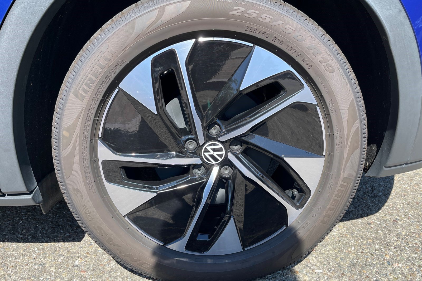 Used 2022 Volkswagen ID.4 Pro S RWD image 6