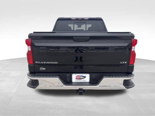 Certified 2022 Chevrolet Silverado 1500 LTZ w/ LTZ Premium Package image 4
