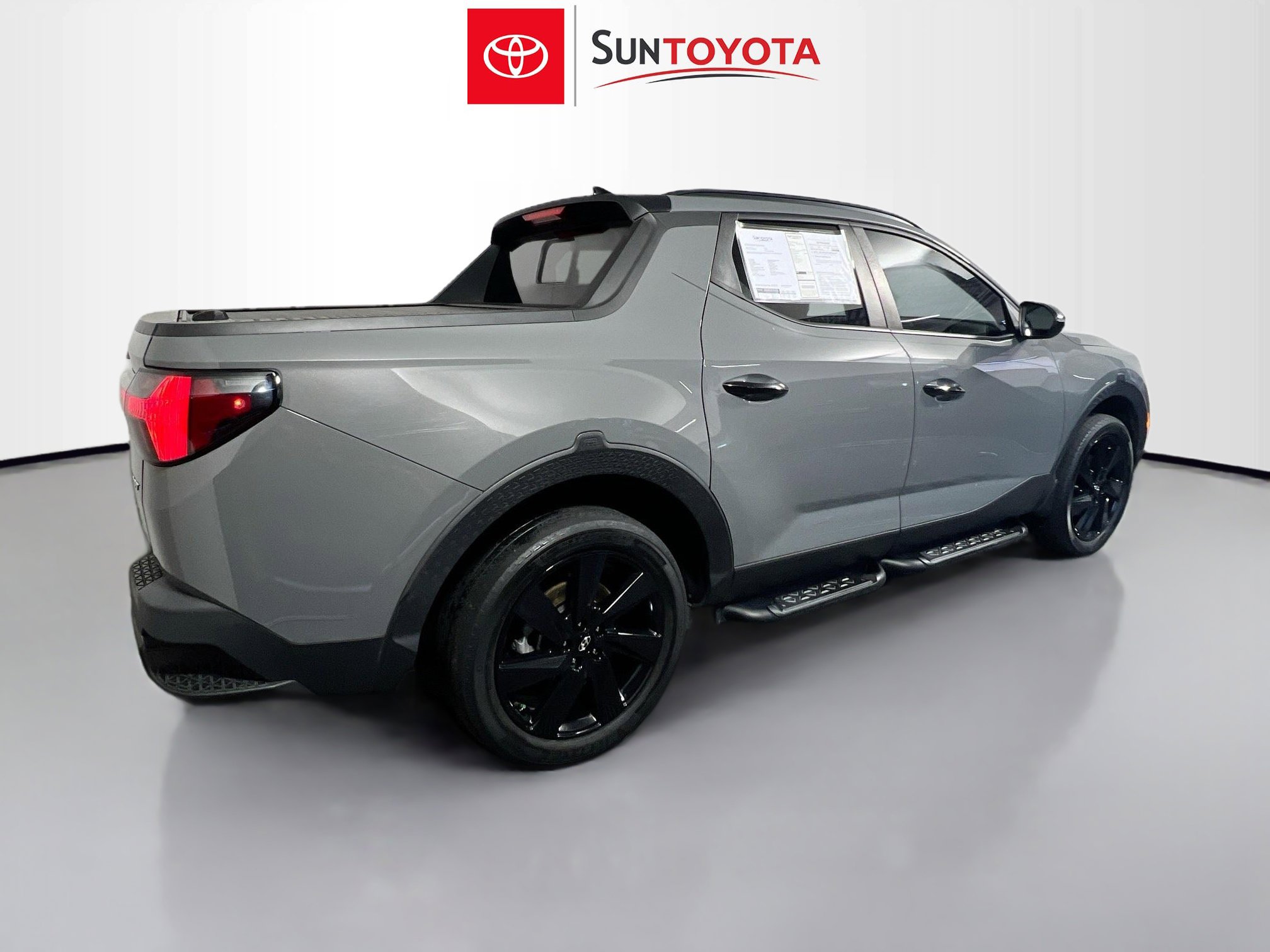 Used 2023 Hyundai Santa Cruz Night w/ Launch Package AWD/4WD image 4