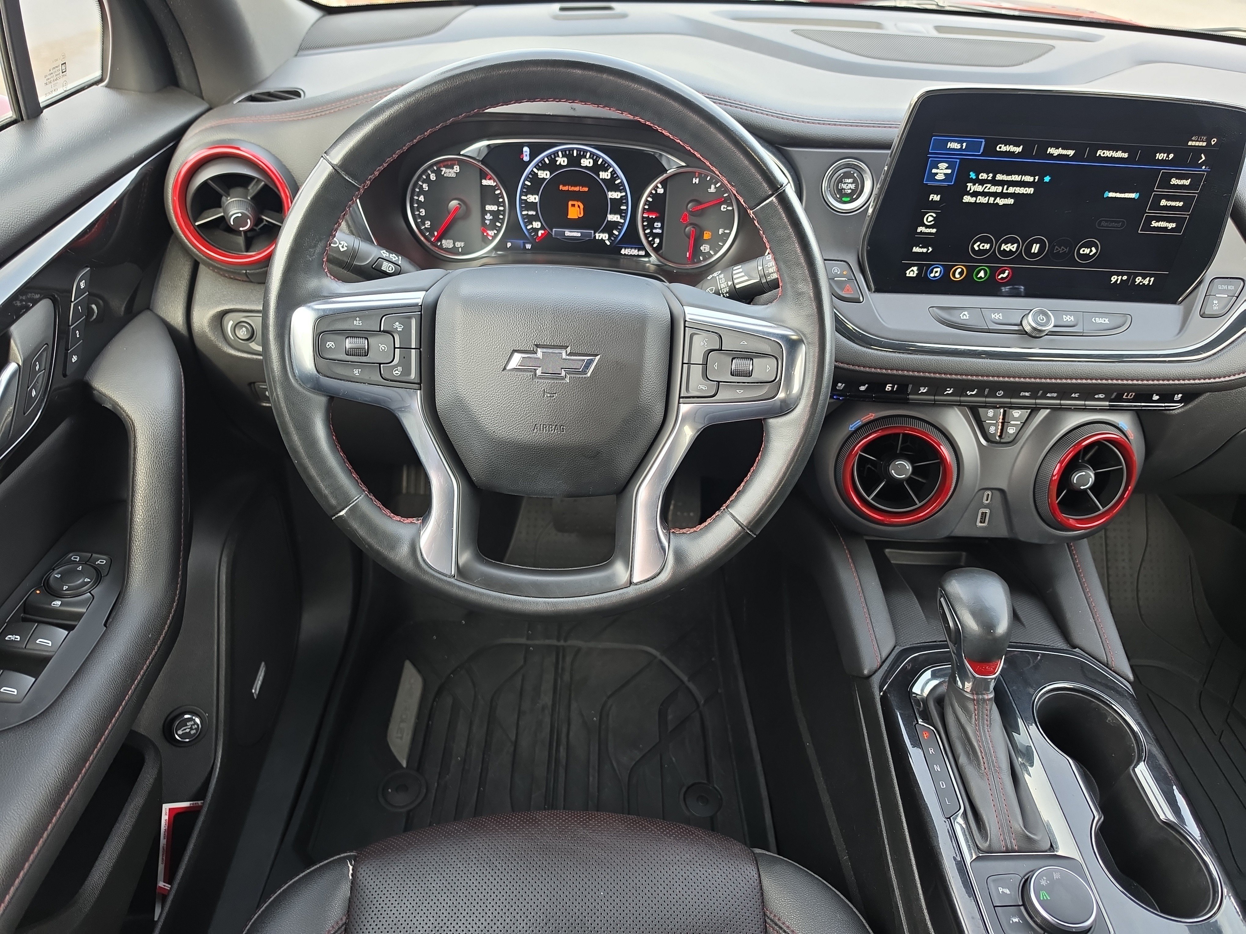 Used 2023 Chevrolet Blazer RS w/ Enhanced Convenience Package FWD image 10