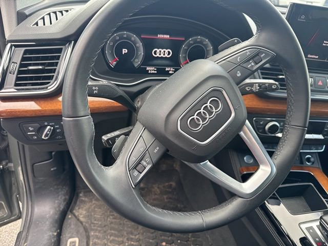 Used 2023 Audi Q5 2.0T Prestige w/ Prestige Package image 26