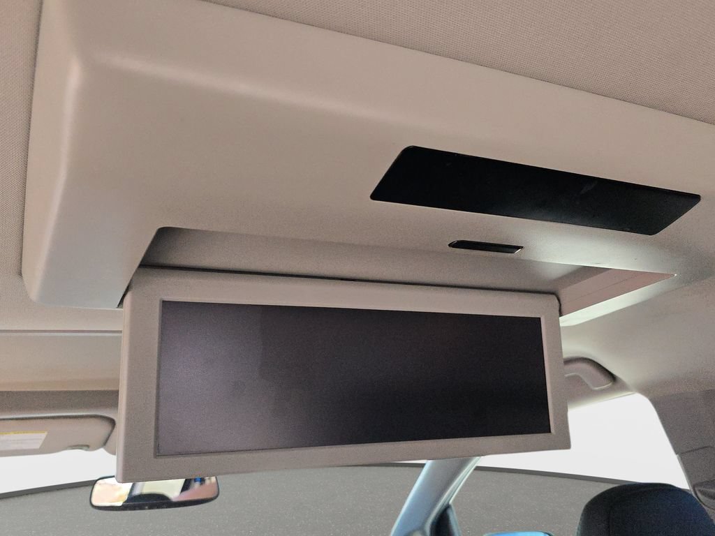 Used 2017 Toyota Sienna SE Premium FWD image 39