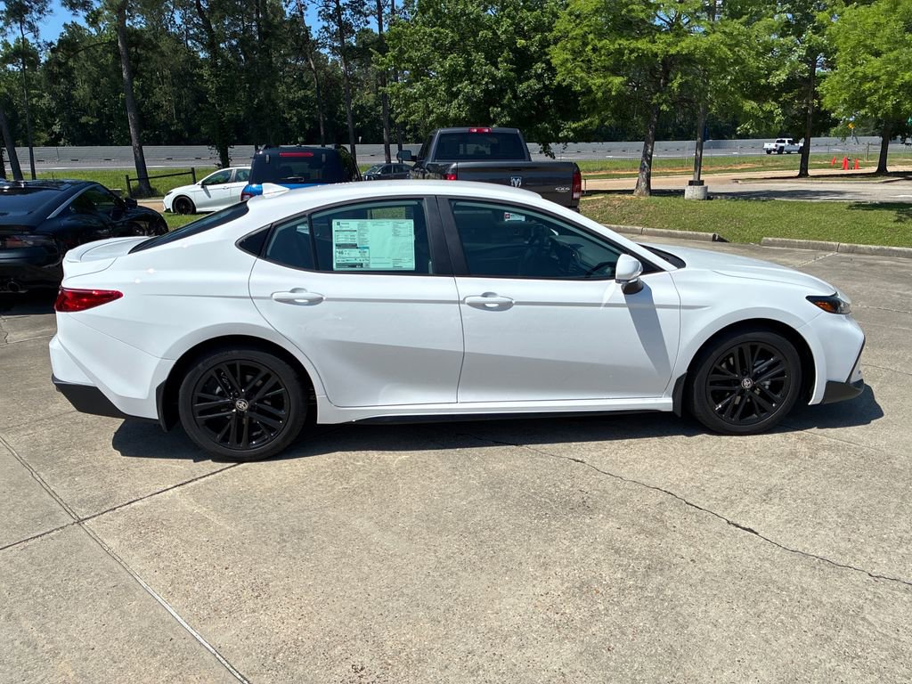 New 2026 Toyota Camry SE FWD image 8
