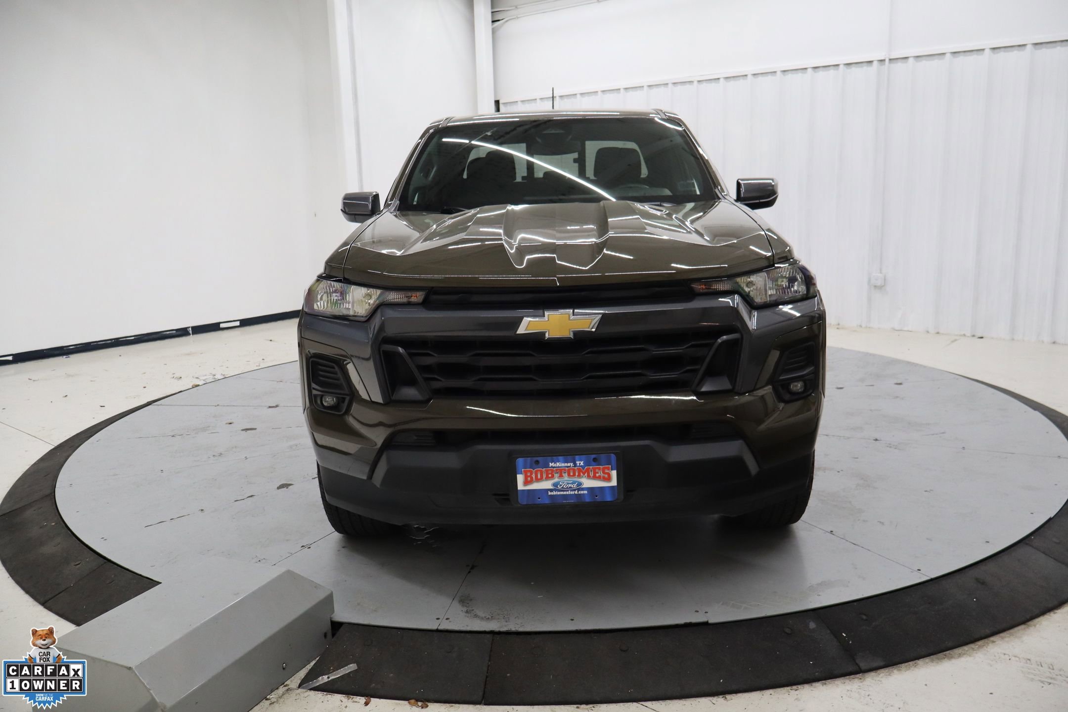 Used 2024 Chevrolet Colorado LT w/ LT Convenience Package image 11
