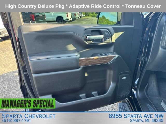 Used 2022 Chevrolet Silverado 1500 High Country w/ LPO, Dark Essentials Package AWD/4WD image 11