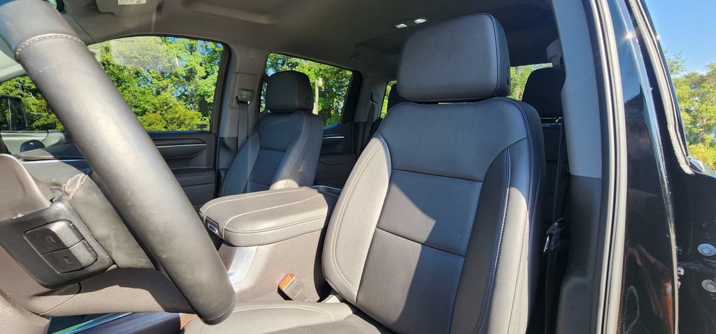 Used 2025 GMC Sierra 1500 SLT w/ SLT Premium Package AWD/4WD image 13