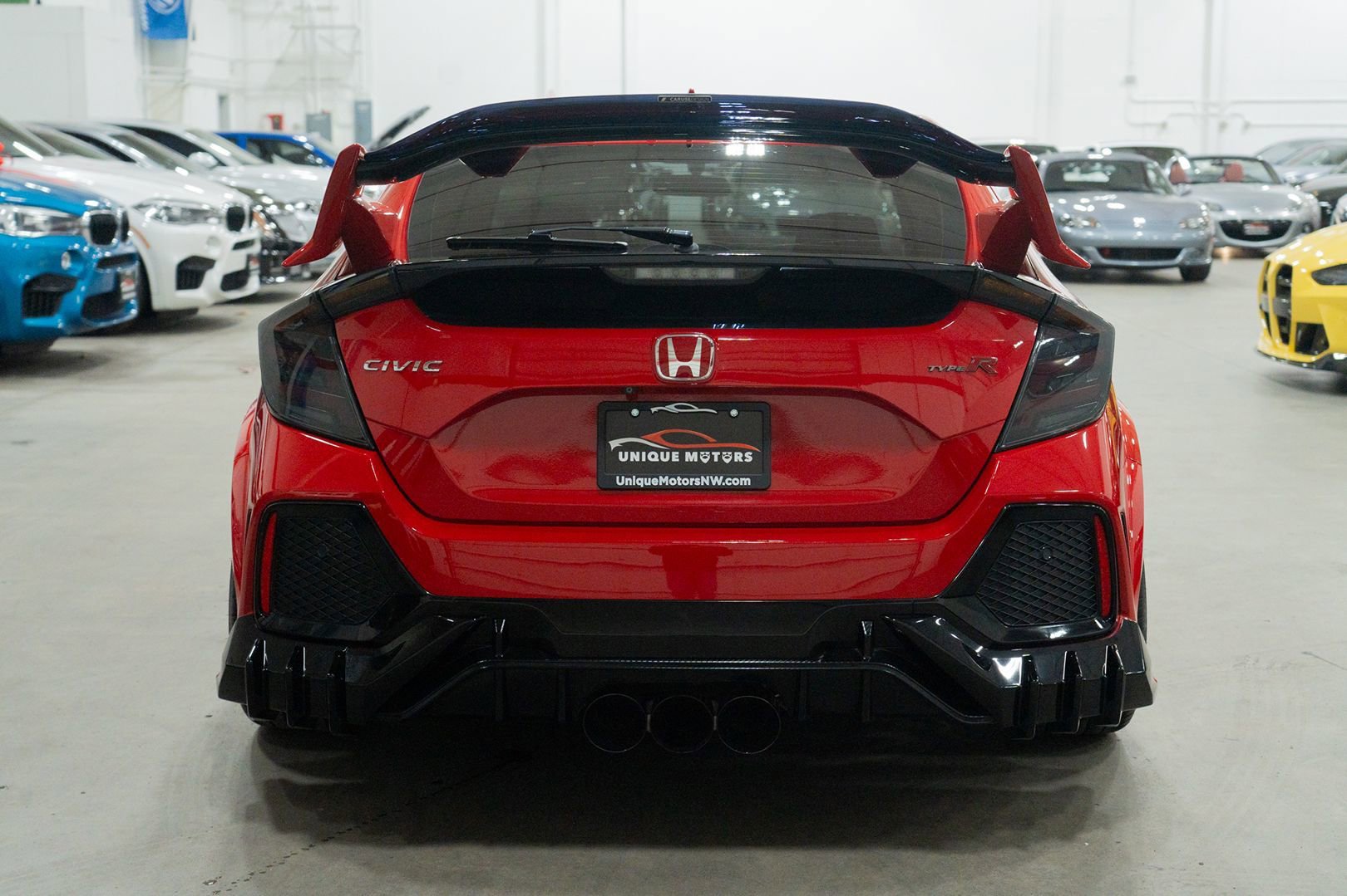 Used 2018 Honda Civic Type R image 5