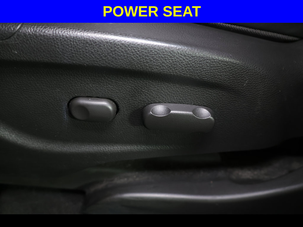 Used 2016 Chevrolet Trax LT w/ LT Sun and Sound Package AWD/4WD image 5