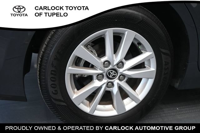 Used 2026 Toyota Camry LE FWD image 17