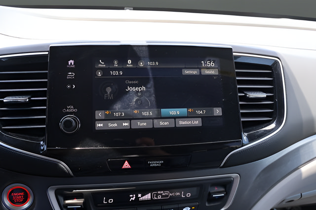 Used 2021 Honda Pilot Special Edition image 25