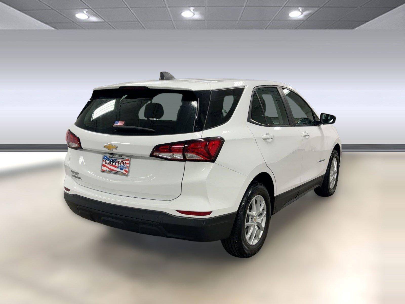 Certified 2023 Chevrolet Equinox LS w/ LPO, Floor Liner Package image 8