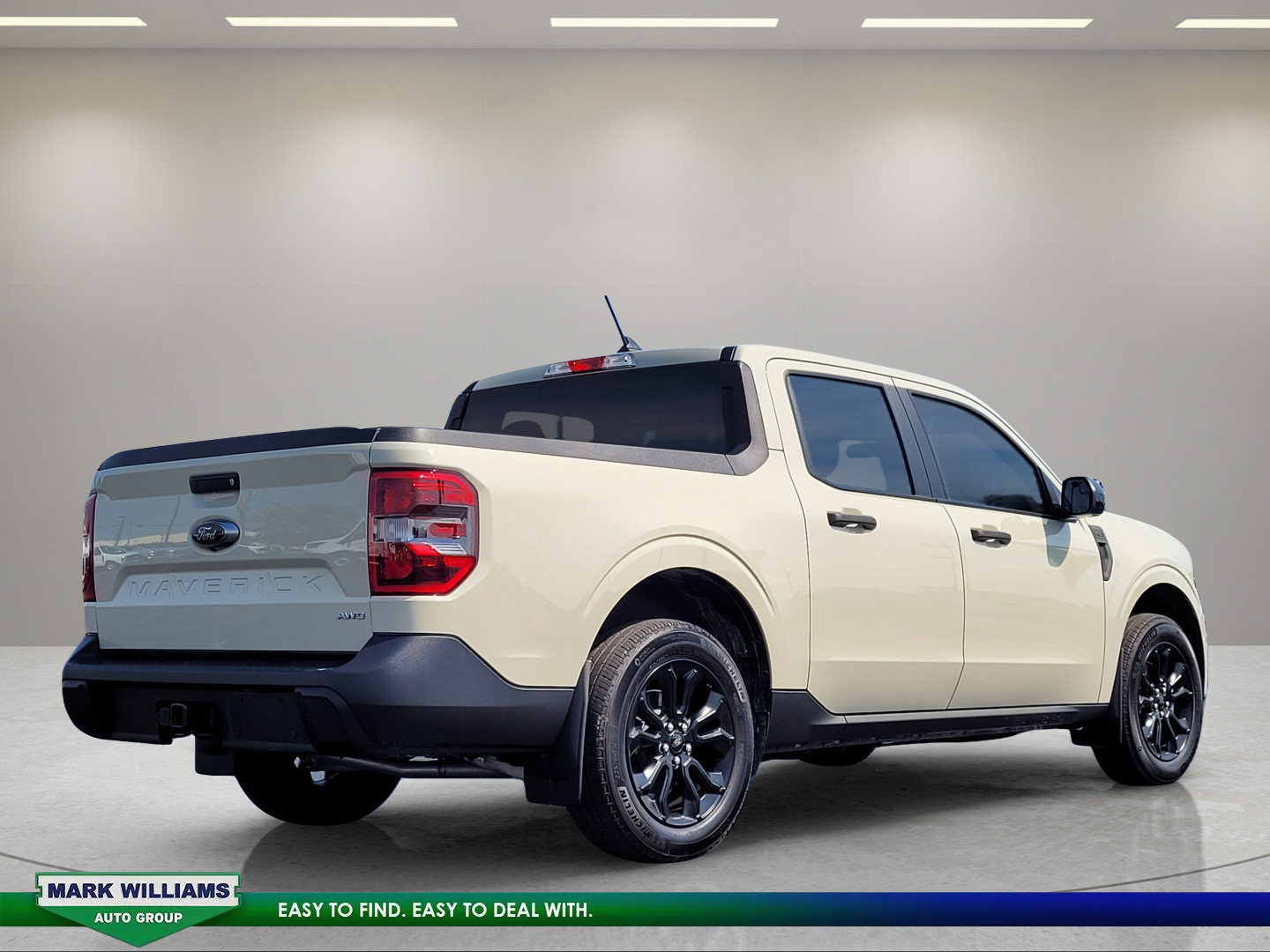 Used 2024 Ford Maverick XLT w/ XLT Luxury Package AWD/4WD image 4