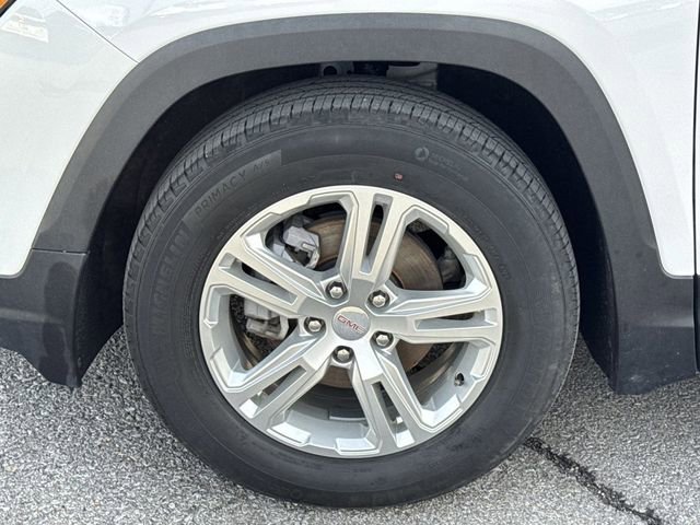 Used 2024 GMC Terrain SLE image 21