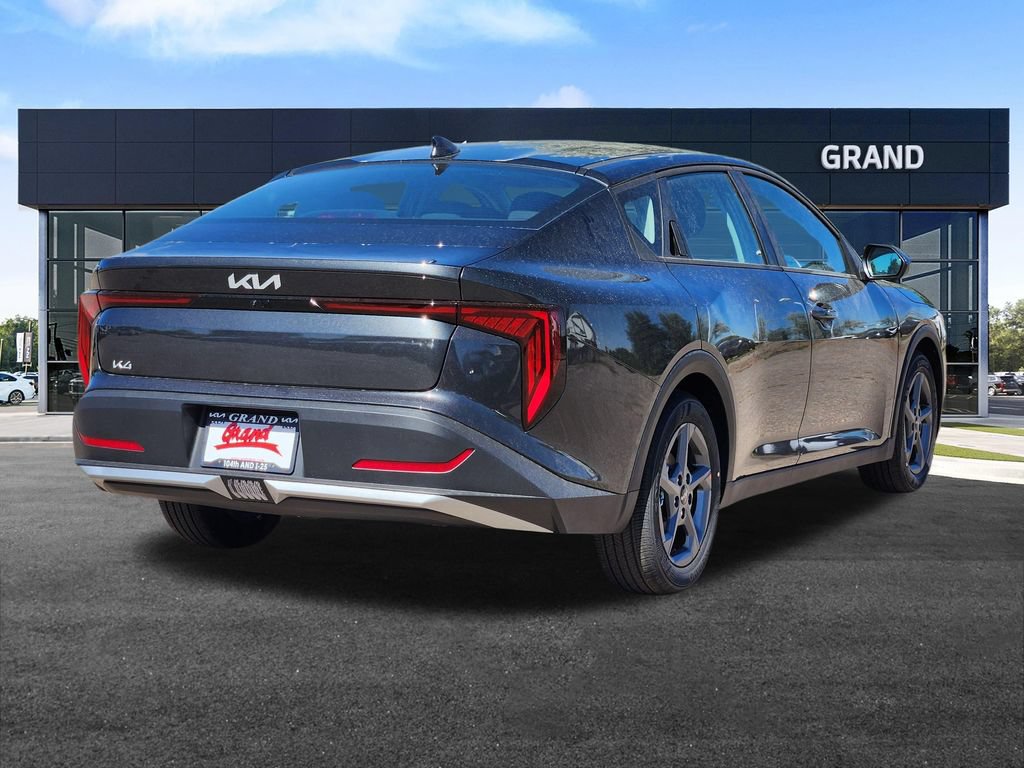 New 2026 Kia K4 FWD image 5