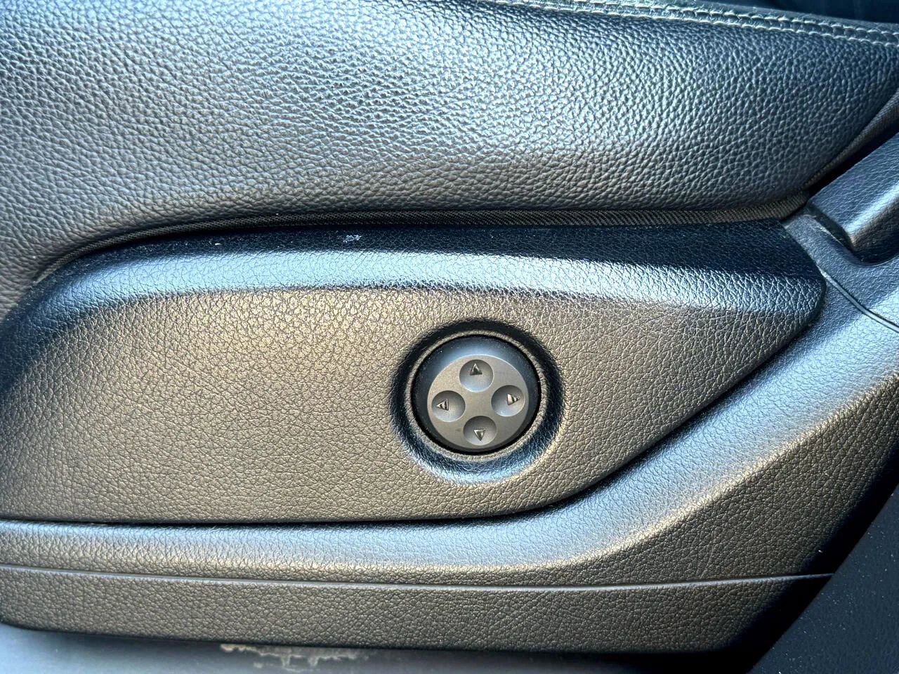 Used 2017 Mercedes-Benz GLE 350 image 18