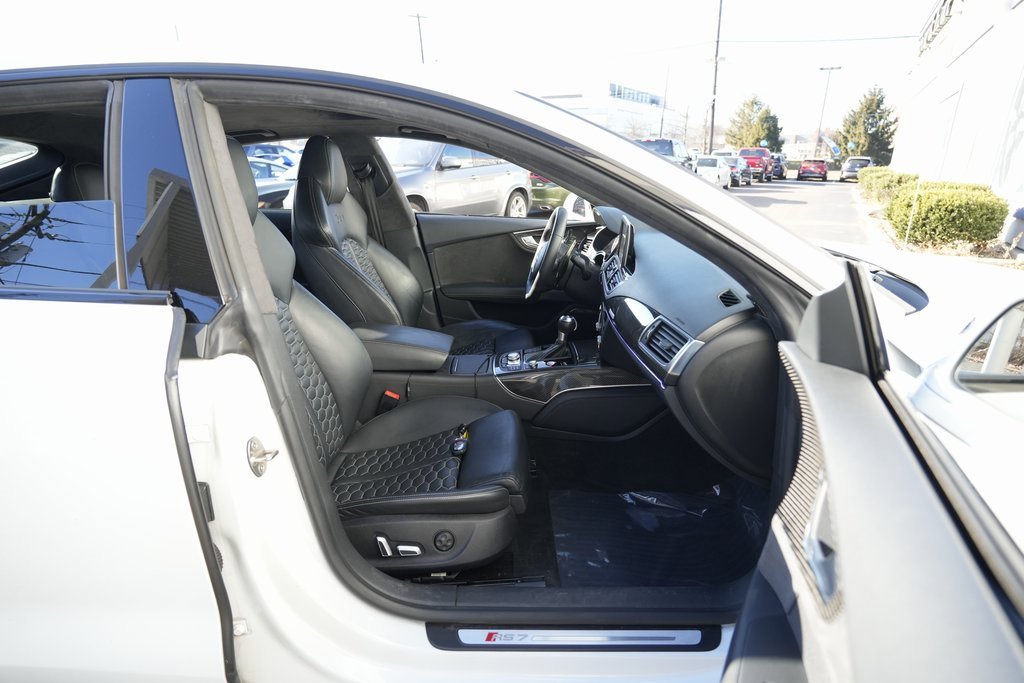 Used 2017 Audi RS 7 Prestige image 44