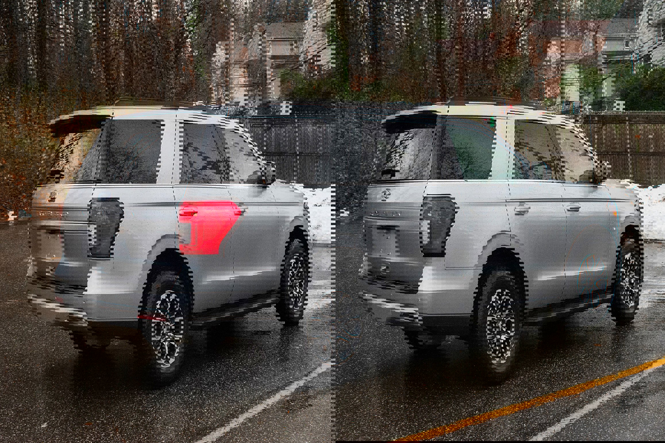 Used 2024 Ford Expedition XLT image 8