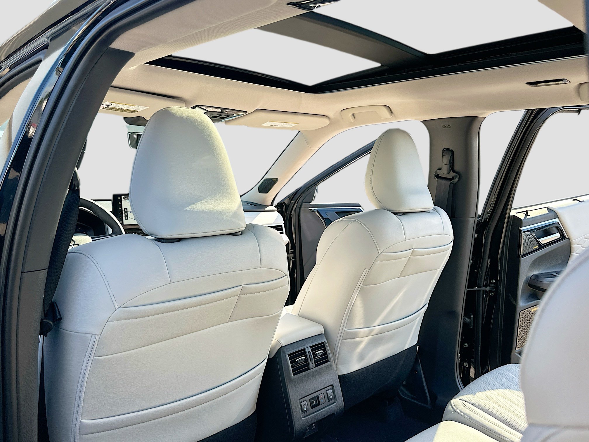 New 2025 Mitsubishi Outlander AWD image 6