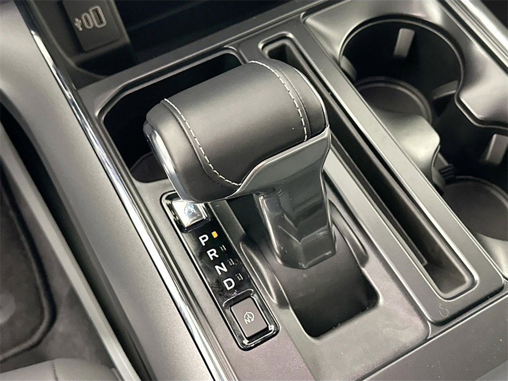 New 2025 Ford F150 Lightning Flash image 18