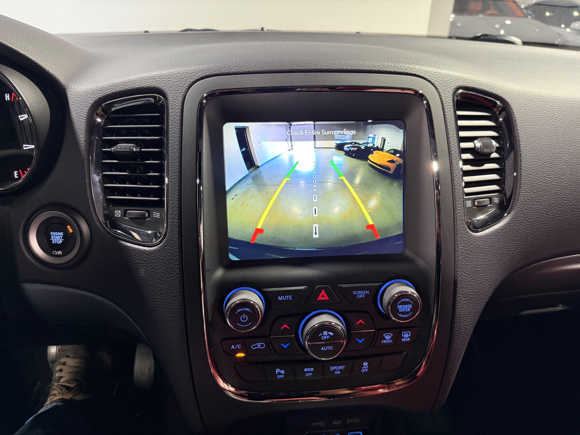 Used 2020 Dodge Durango R/T w/ Blacktop Package AWD/4WD image 36