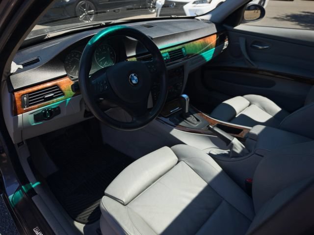 Used 2006 BMW 325i Sedan RWD image 19