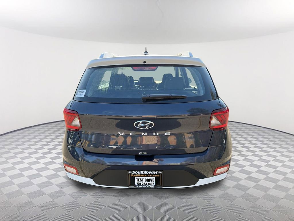 New 2026 Hyundai Venue SEL FWD image 6