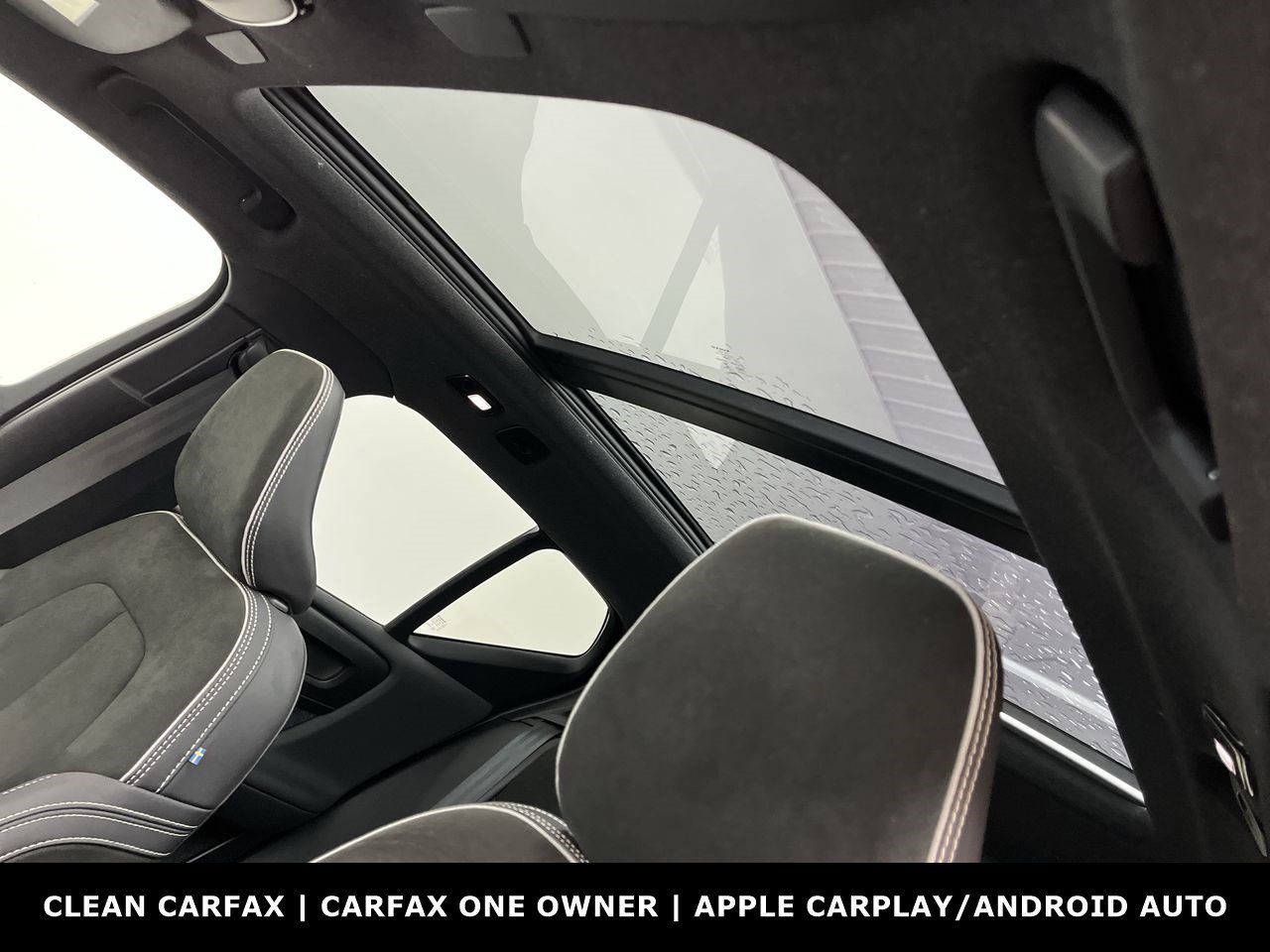 Used 2023 Volvo XC40 Recharge Plus AWD/4WD image 7