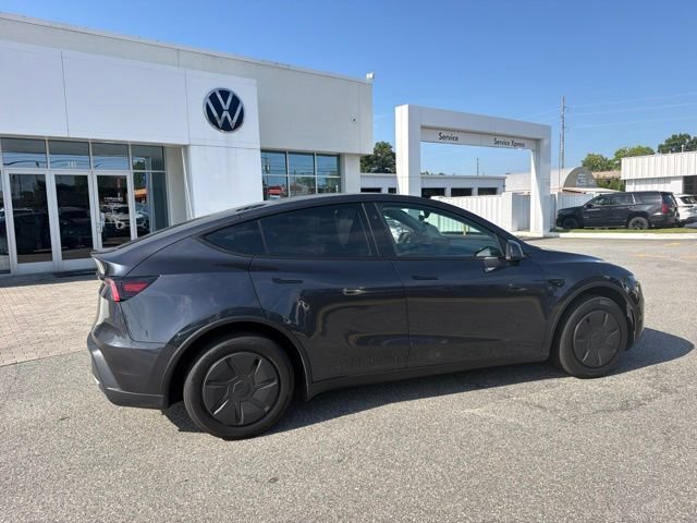 Used 2026 Tesla Model Y 2WD image 4