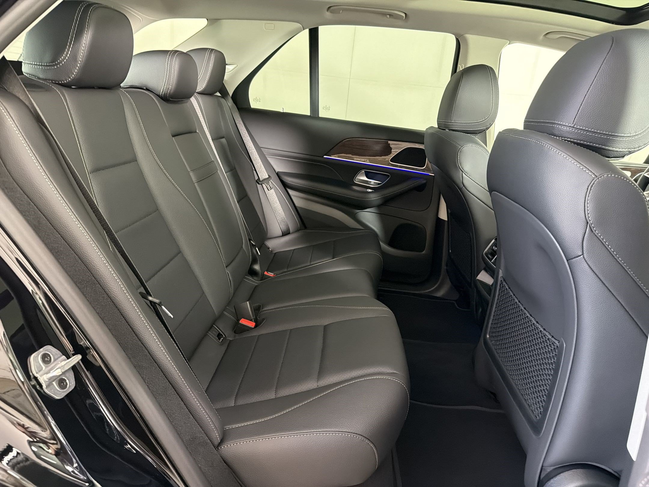 Used 2026 Mercedes-Benz GLE 450e 4MATIC image 30