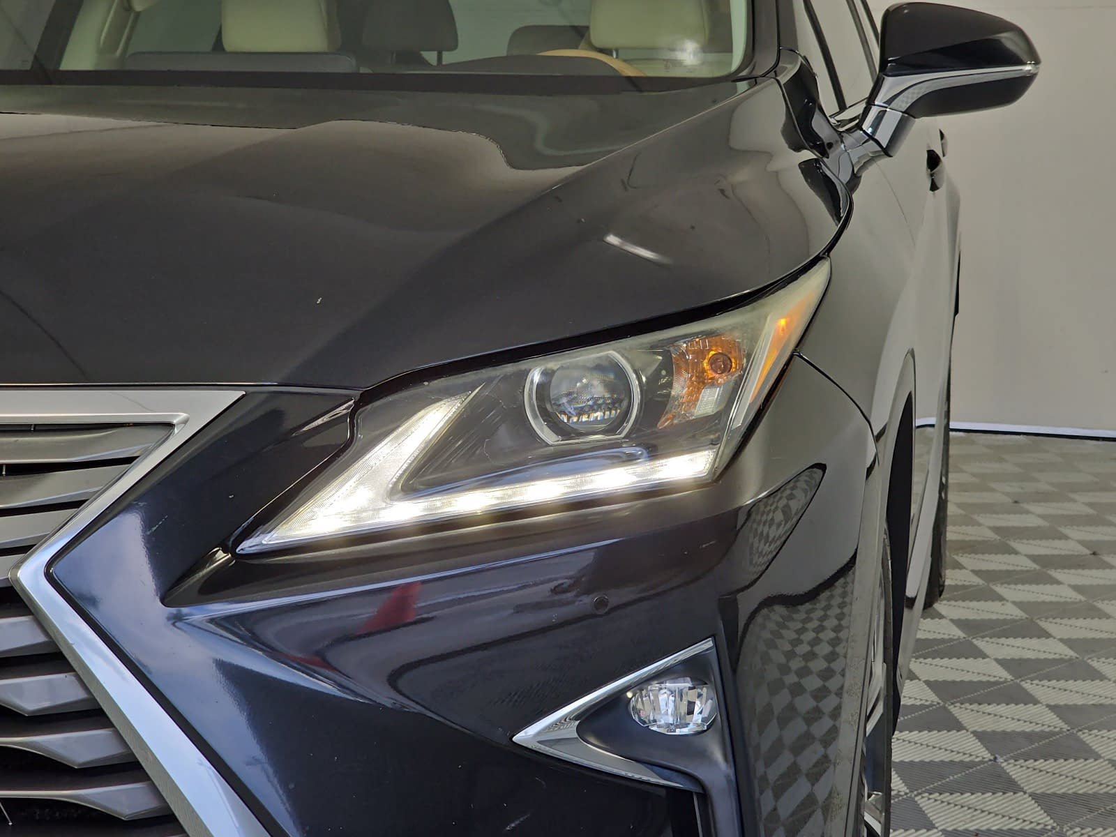Used 2017 Lexus RX 350 FWD w/ Premium Package image 31