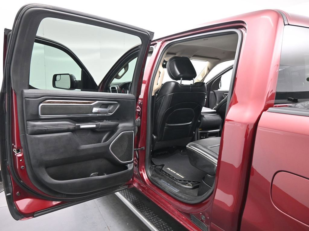 Used 2019 RAM 1500 Laramie image 20