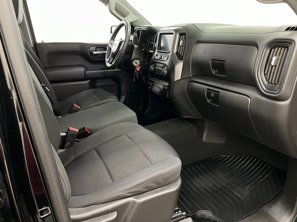 Certified 2021 Chevrolet Silverado 1500 Custom Trail Boss AWD/4WD image 32