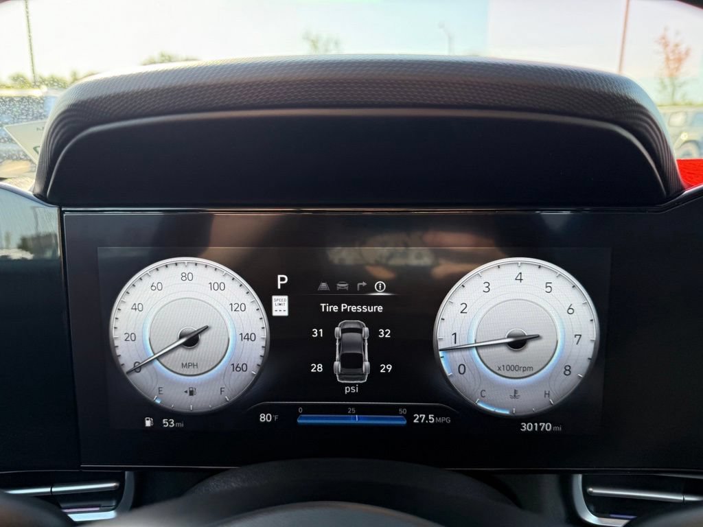 Used 2025 Hyundai Elantra SEL FWD image 14