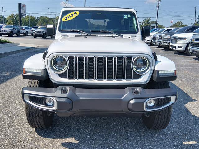 Certified 2025 Jeep Wrangler Unlimited Sahara AWD/4WD image 5