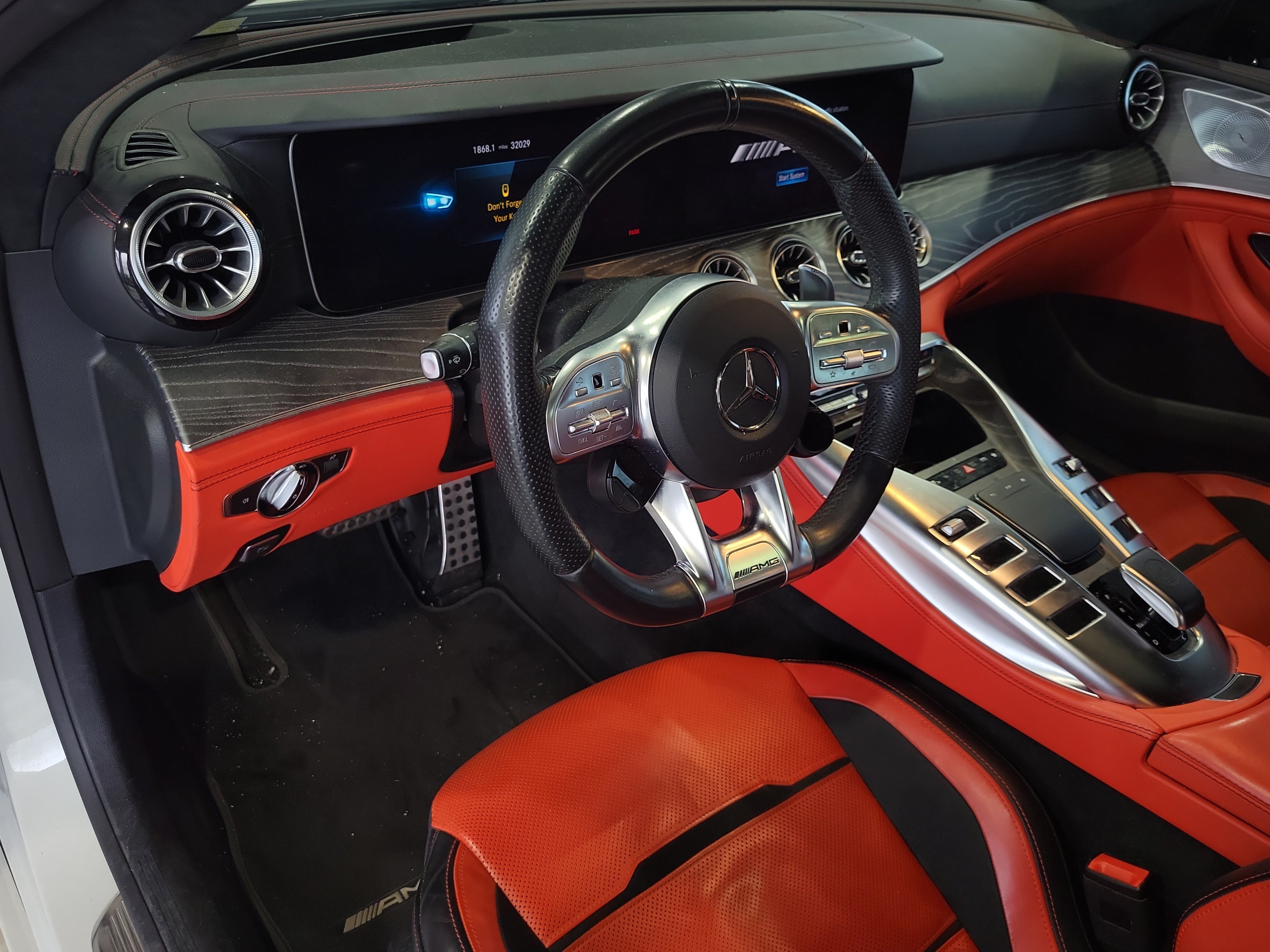 Used 2021 Mercedes-Benz AMG GT 43 image 17