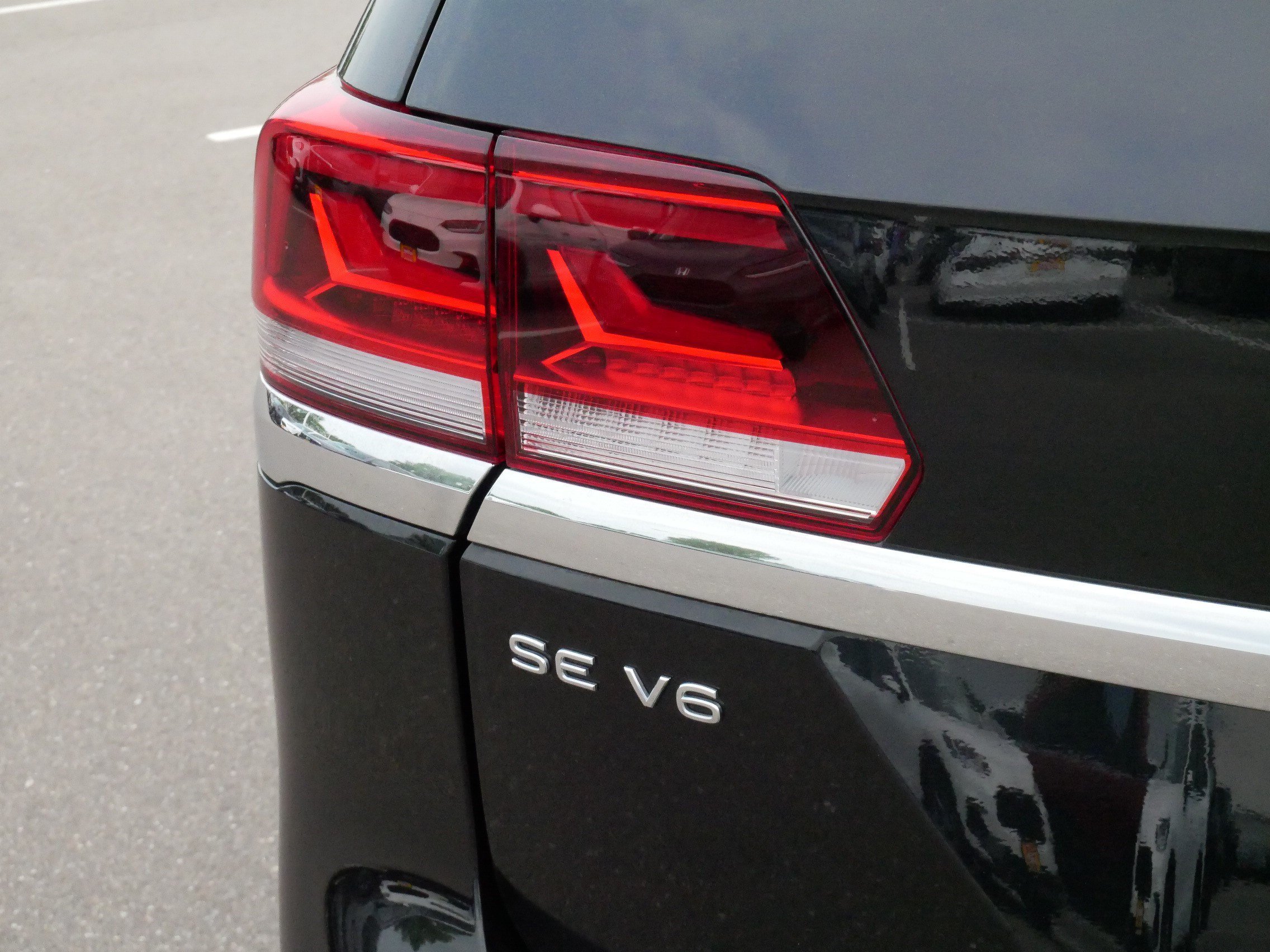 Used 2023 Volkswagen Atlas SE AWD/4WD image 17