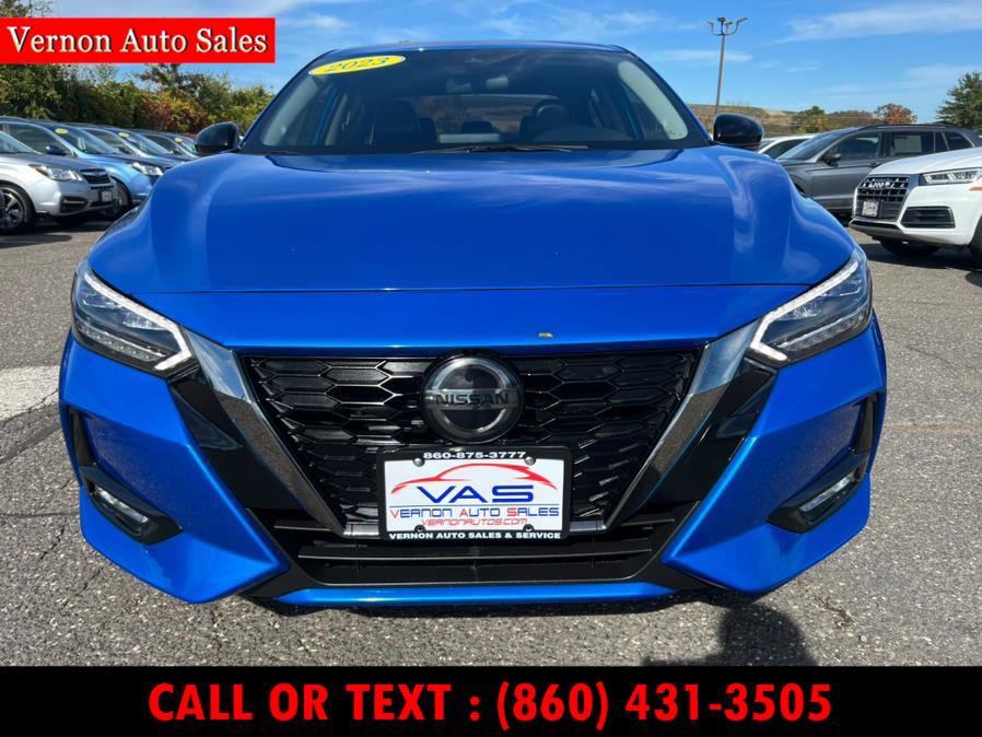 Used 2023 Nissan Sentra SR w/ SR Premium Package image 2