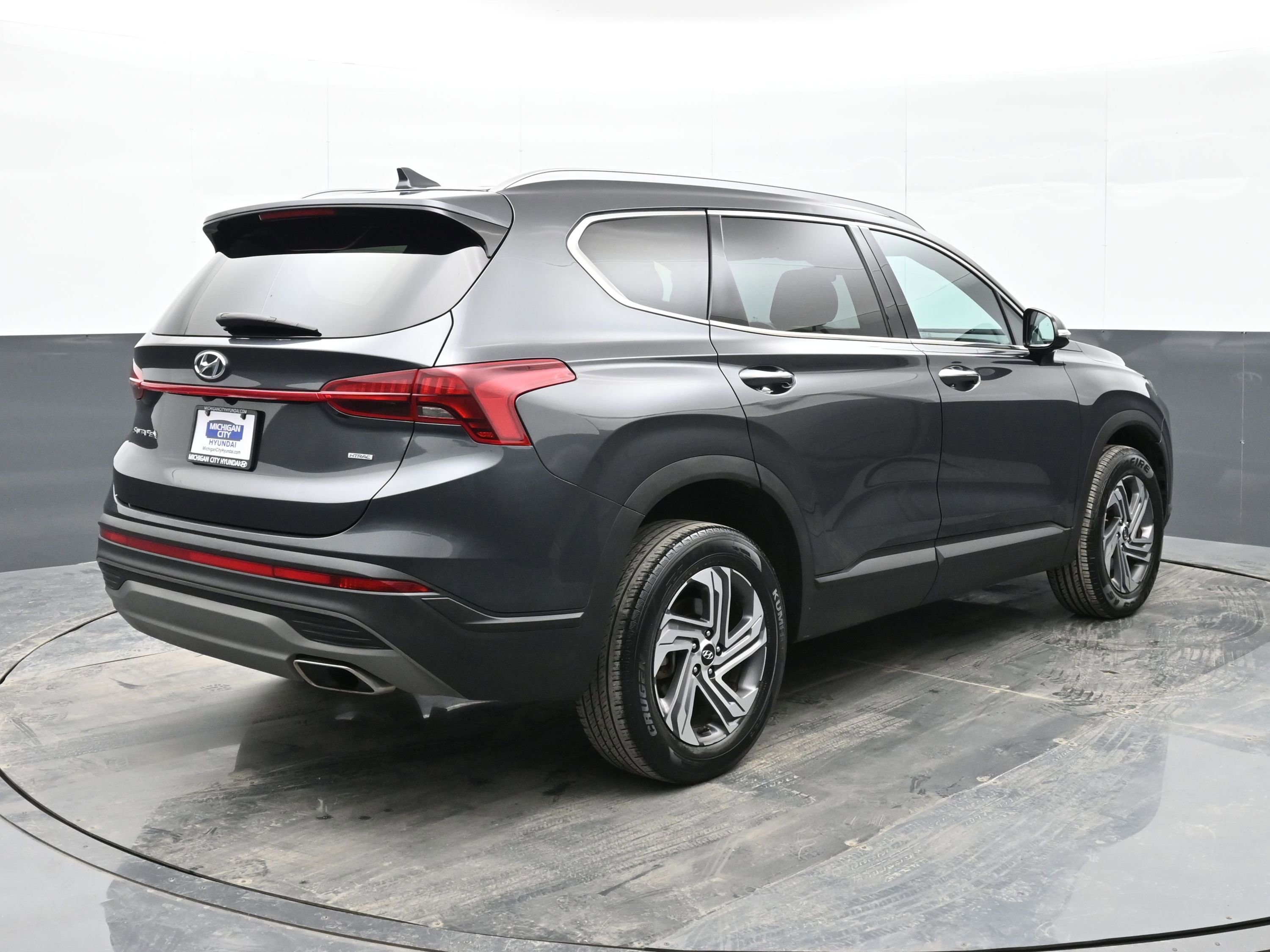 Used 2023 Hyundai Santa Fe SEL image 8
