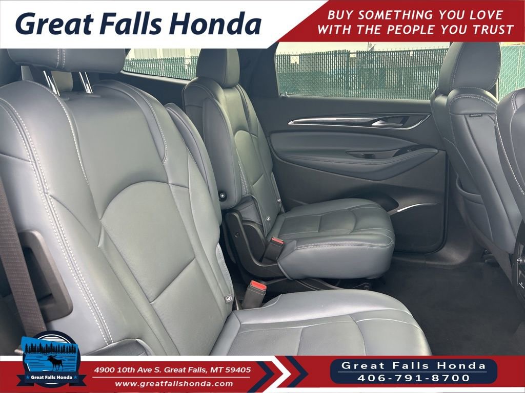 Used 2024 Buick Enclave Premium image 29